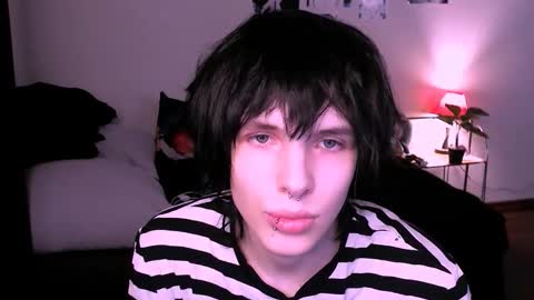 timi_moon online show from November 16, 2025, 11:49 am