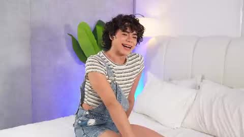 timmyshy online show from June 13, 2026, 11:46 pm