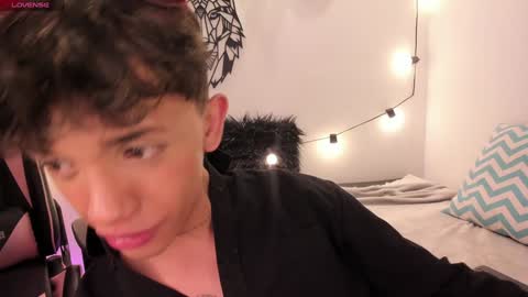 Timothy 21 years old online show from January 14, 2025, 11:27 pm