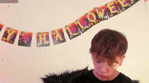 Timothy 21 years old online show from October 29, 2025, 7:37 pm