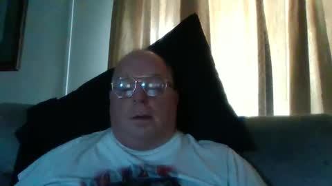 timsubmi681 online show from September 15, 2025, 3:23 pm