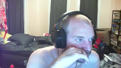 Snapshot of timtimmyyyy chatting on February 17, 2026, 5:48 am timtimmyyyy online show from February 17, 2026, 5:48 am