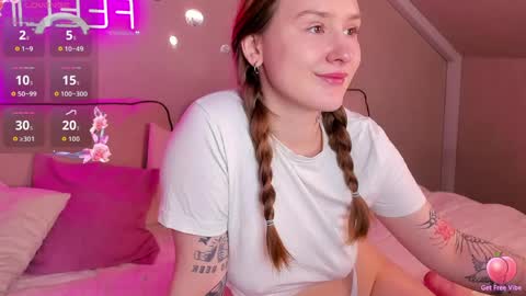 Snapshot of tina_hicks chatting on April 11, 2026, 12:59 am Stella online show from April 11, 2026, 12:59 am