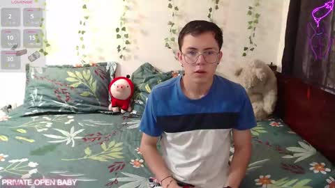 Tina N Charlie online show from November 2, 2025, 12:40 pm