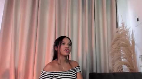 Snapshot of tina_rousse2 chatting on February 21, 2026, 4:52 pm T I N A online show from February 21, 2026, 4:52 pm