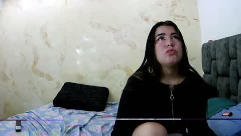 tina_russo online show from July 14, 2026, 3:33 am