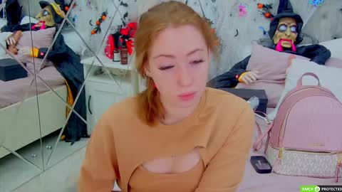 Tina online show from October 28, 2025, 3:54 am