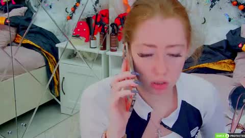 Tina online show from October 30, 2025, 4:03 am