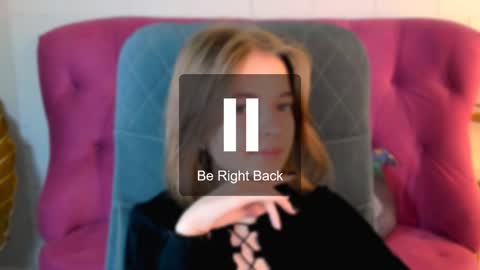 Tina Davil online show from December 4, 2024, 5:11 pm