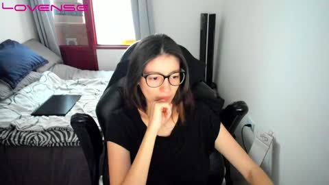 Snapshot of tinaricci chatting on December 14, 2024, 5:47 pm Tina online show from December 14, 2024, 5:47 pm