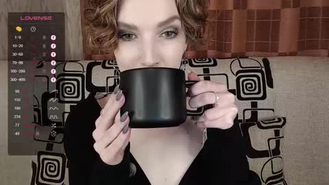 Tina online show from November 2, 2025, 4:59 am