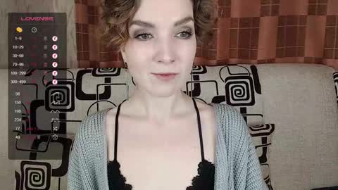 Tina online show from December 4, 2025, 4:33 am