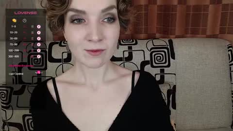 Snapshot of tinawincee chatting on January 10, 2026, 4:47 am Tina online show from January 10, 2026, 4:47 am