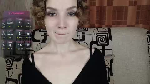 Snapshot of tinawincee chatting on February 21, 2026, 4:46 am Tina online show from February 21, 2026, 4:46 am