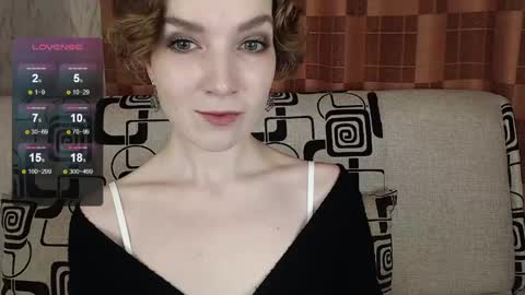 Snapshot of tinawincee chatting on February 28, 2026, 5:19 am Tina online show from February 28, 2026, 5:19 am