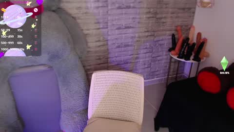 Snapshot of tinna__hottie chatting on May 19, 2026, 4:13 pm Tinna Goddess online show from May 19, 2026, 4:13 pm