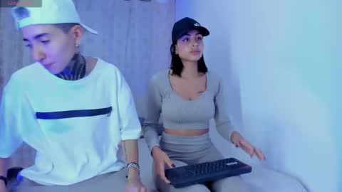 Snapshot of tinny_and_candy chatting on December 20, 2025, 1:56 am TINNY AND CANDY online show from December 20, 2025, 1:56 am