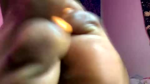 Snapshot of tiny_cupcake2 chatting on January 21, 2025, 2:11 am cupcake online show from January 21, 2025, 2:11 am