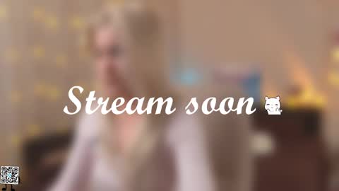 Snapshot of tiny_miracle chatting on March 5, 2025, 6:01 pm Lyssa online show from March 5, 2025, 6:01 pm