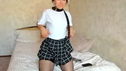 tiny_sparkling online show from July 5, 2026, 4:19 am