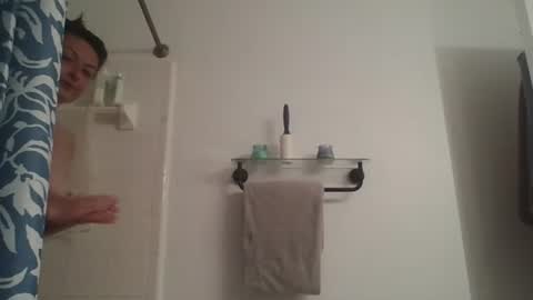 Snapshot of tinyassbossymilf chatting on February 17, 2026, 1:29 pm tinyassbossymilf online show from February 17, 2026, 1:29 pm