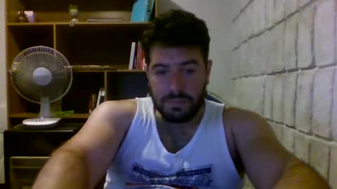 Snapshot of tinycock6129393 chatting on December 18, 2024, 2:53 am Benja online show from December 18, 2024, 2:53 am