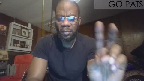 tinycock_1979 online show from October 19, 2025, 2:40 pm