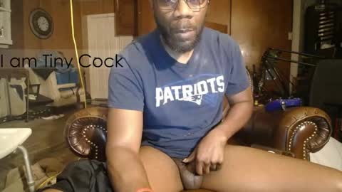 tinycock_1979 online show from May 18, 2026, 12:55 pm