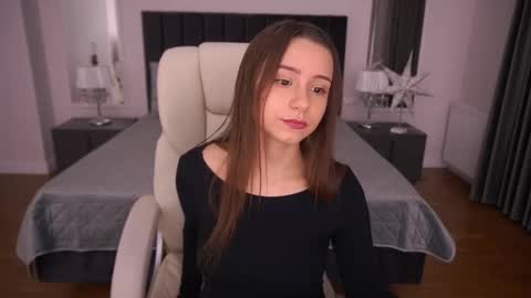 Snapshot of tinynataliee chatting on December 15, 2025, 2:38 am tinynataliee online show from December 15, 2025, 2:38 am