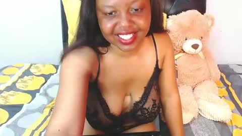 Snapshot of tinyrose18 chatting on January 22, 2025, 7:13 pm tinyrose18 online show from January 22, 2025, 7:13 pm