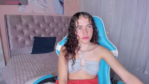 Snapshot of tinysophi chatting on November 10, 2025, 12:31 am tinysophi online show from November 10, 2025, 12:31 am