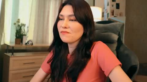 Polly online show from April 16, 2026, 1:34 pm