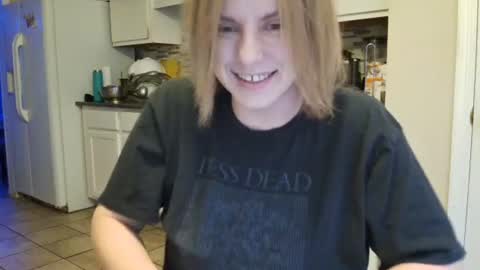 tinywithtiddies online show from October 28, 2025, 12:41 pm