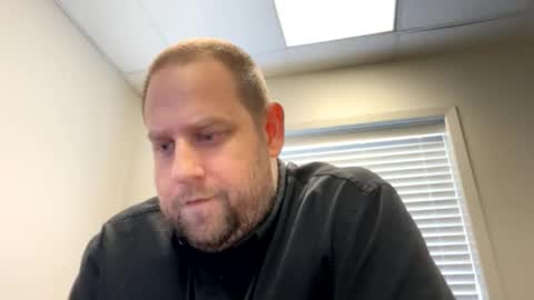 Snapshot of tipman84 chatting on May 29, 2026, 4:38 pm C online show from May 29, 2026, 4:38 pm