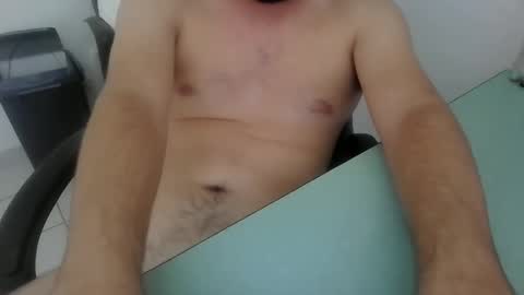 Snapshot of tipo2727 chatting on January 11, 2025, 3:52 pm tipo2727 online show from January 11, 2025, 3:52 pm