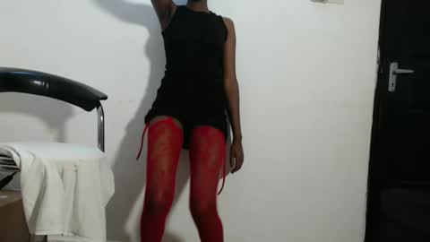 Snapshot of tisha_amore chatting on February 20, 2025, 10:37 pm Amore online show from February 20, 2025, 10:37 pm