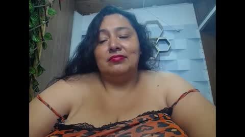 TISTMATURE online show from November 24, 2025, 1:22 pm