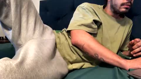 Titan online show from October 12, 2025, 7:24 pm