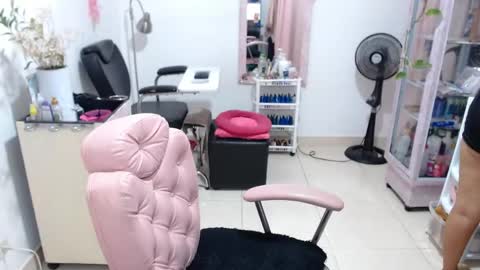 DIVA online show from May 15, 2026, 3:52 pm