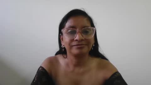 Ester online show from December 9, 2024, 9:37 pm