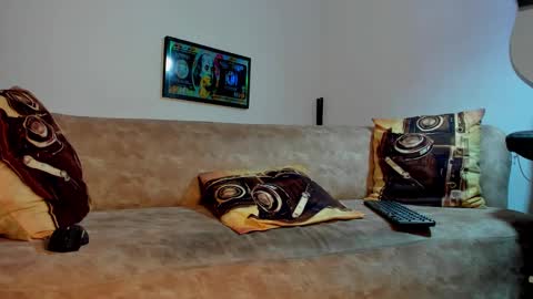Snapshot of tj_detwailer chatting on February 7, 2025, 7:07 am tj_detwailer online show from February 7, 2025, 7:07 am