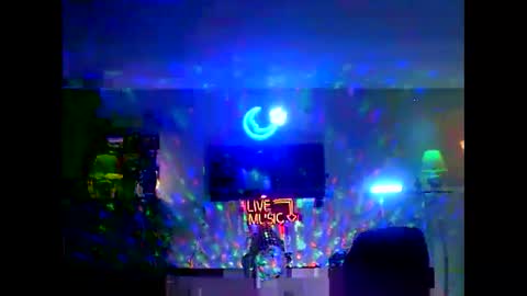 Snapshot of tkthedj chatting on November 1, 2025, 8:55 pm TK online show from November 1, 2025, 8:55 pm