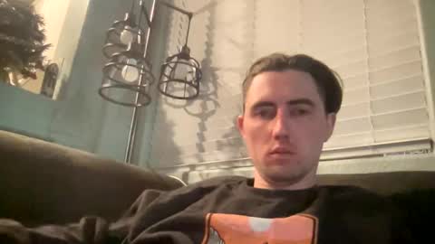 Snapshot of tlayne410 chatting on November 14, 2025, 7:40 am tlayne410 online show from November 14, 2025, 7:40 am