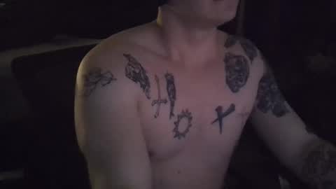 Snapshot of tlsoxxx chatting on February 4, 2026, 1:22 am tlsoxxx online show from February 4, 2026, 1:22 am