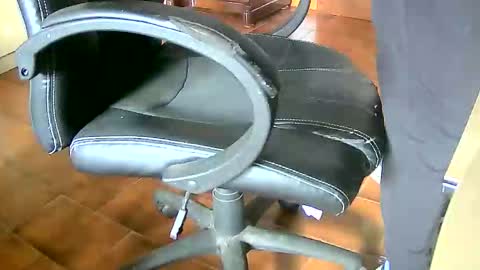 Tobiko online show from December 14, 2025, 2:00 pm