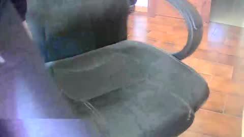 Snapshot of tobikoyuzu chatting on January 7, 2026, 1:46 pm Tobiko online show from January 7, 2026, 1:46 pm