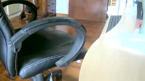 Snapshot of tobikoyuzu chatting on February 8, 2026, 1:03 pm Tobiko online show from February 8, 2026, 1:03 pm