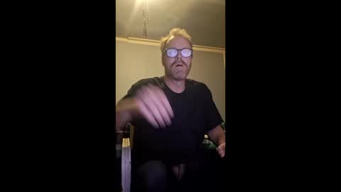 Snapshot of todd25697 chatting on January 11, 2026, 2:27 am todd25697 online show from January 11, 2026, 2:27 am