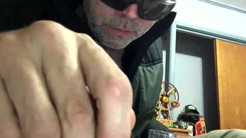 toddpascoe77 online show from October 8, 2025, 12:52 am