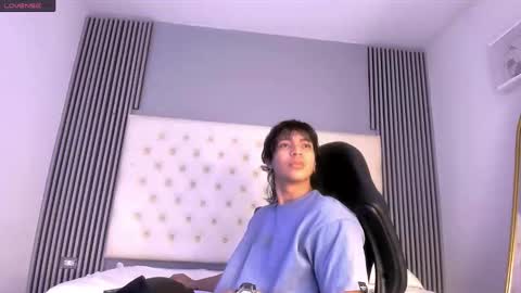 toji lee online show from November 17, 2025, 8:14 pm